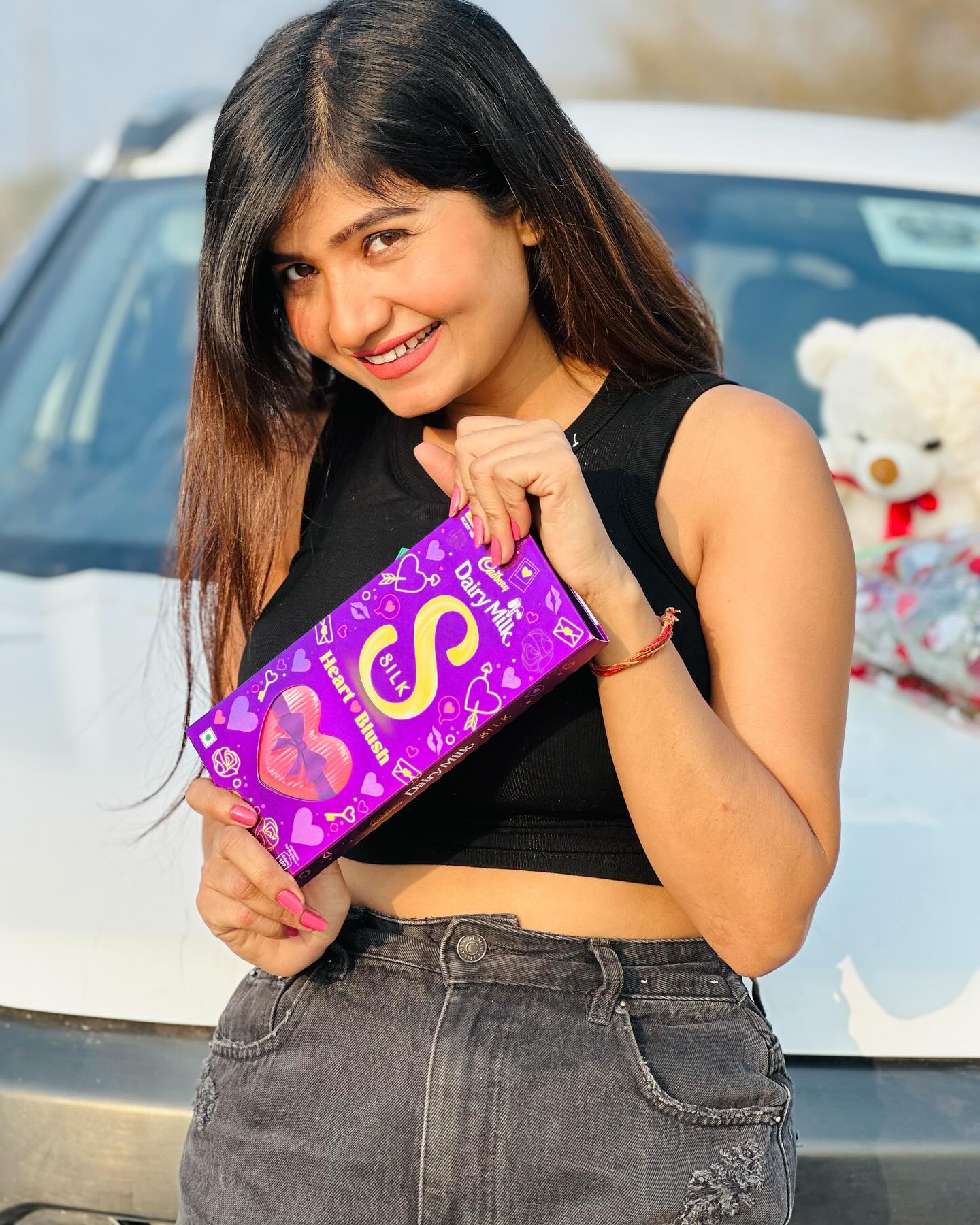 GGV_UT4bcAEsxRs?format=jpg&name=large