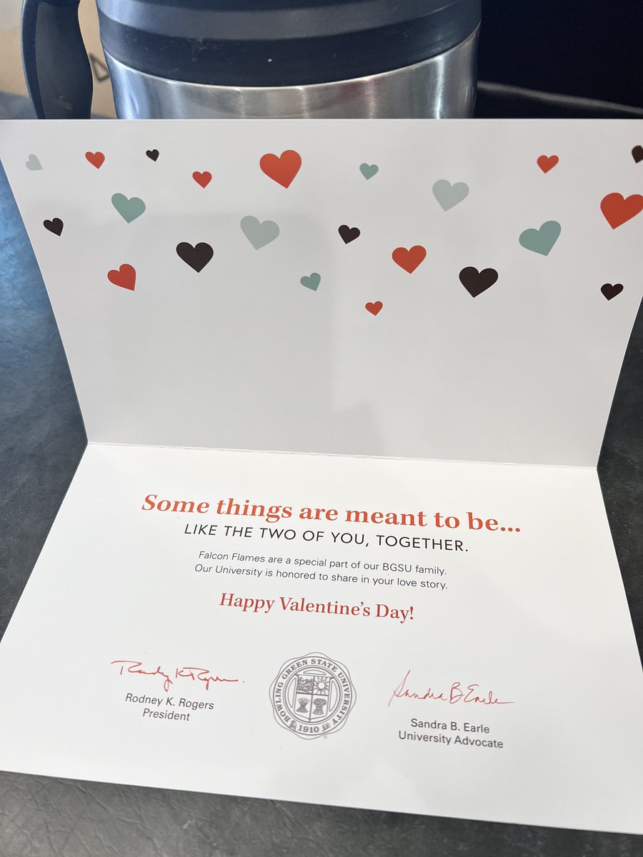 MeyerStars's tweet image. 34 years ago today @stemeyer2169 asked me out on a first date to Pizza Hut in Bowling Green, Ohio and every year since,  we have had Pizza Hut for dinner❤️ tradition!! @pizzahut We also get a Valentine Card from BGSU for being Falcon Flames!!🔥 🧡@bgsu