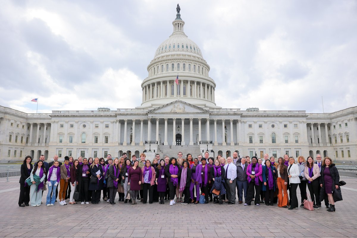 We applaud @SenEricSchmitt & @SenAmyKlobuchar for launching the bipartisan Senate #Epilepsy Caucus on #InternationalEpilepsyDay! Their leadership is critical to raising awareness, increasing investment, & advancing policy for people with the epilepsies. bit.ly/3OLfA1M