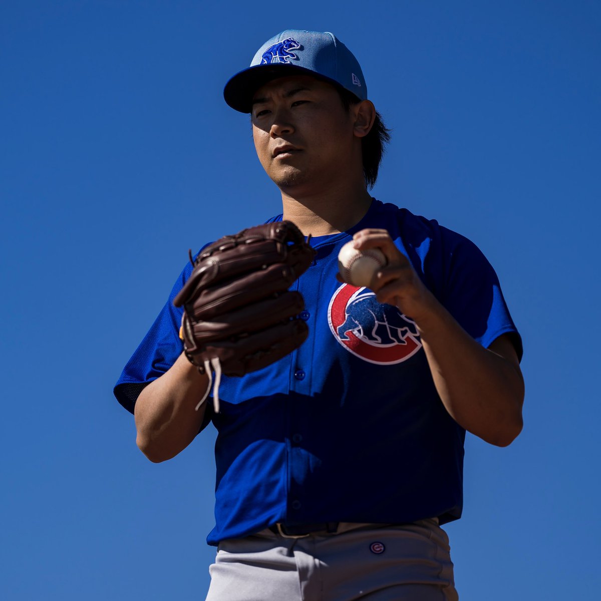 Cubs's tweet photo. Pitchers and Catchers reporting for duty 🫡 https://t.co/7dll7nJBCW
