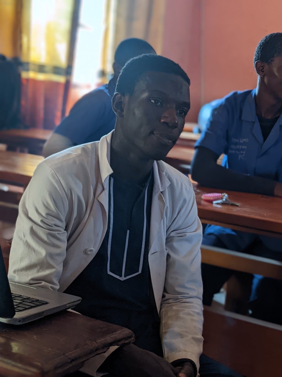 DrSmithBarryBe1's tweet photo. Thanks alot lycée classique de Dschang for the opportunity given.. https://t.co/hMbZh4ZtuR