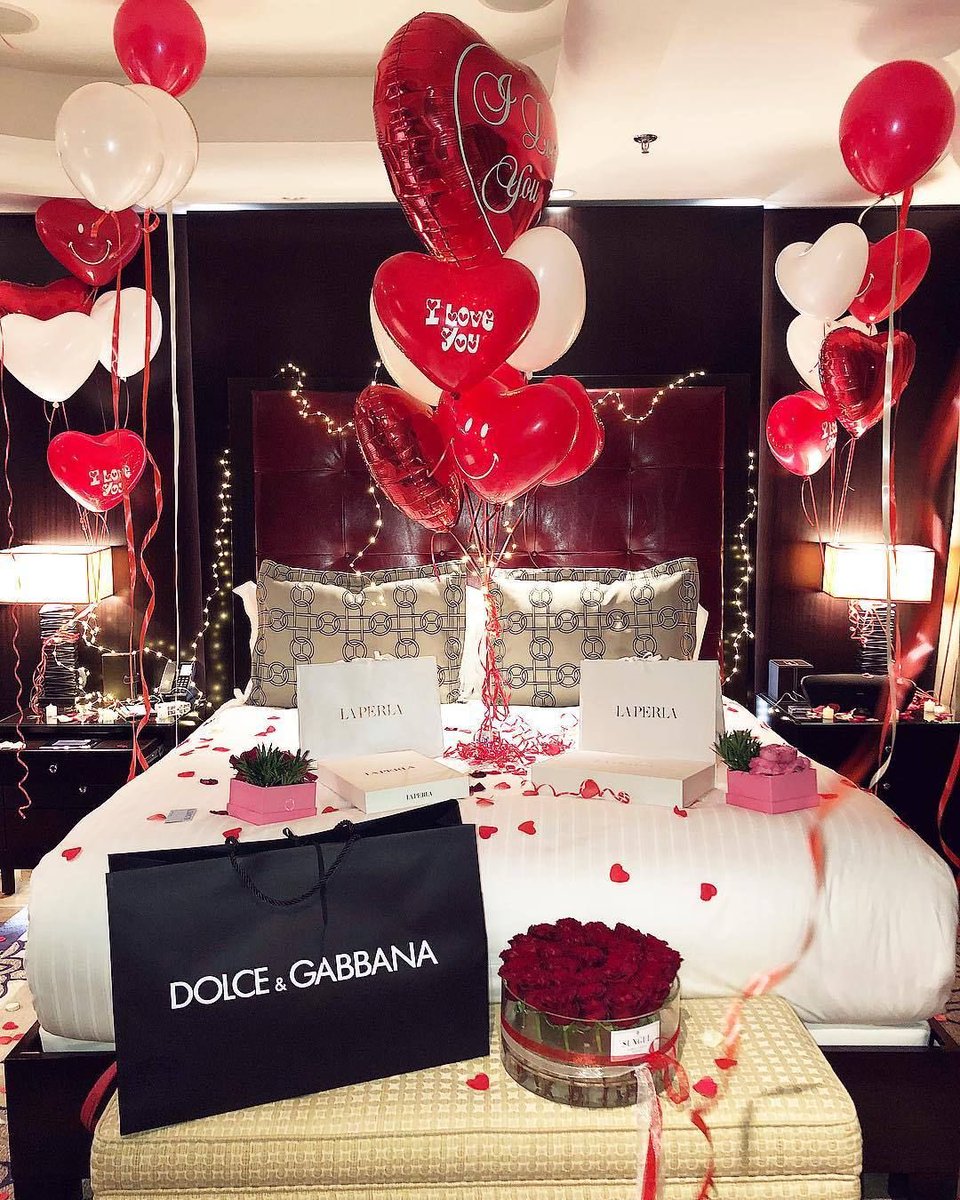 devilsfeelings's tweet photo. happy valentine’s day to my beautiful girlfriend, the love of my life. I’m blessed to spend another year celebrating love with you. 

— i love you more than yesterday but not as much as tomorrow ❤️ https://t.co/6oBGAXtwzt