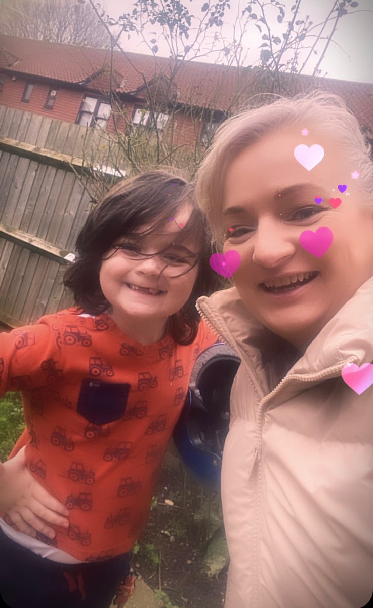 Angela Gallagher tweet media