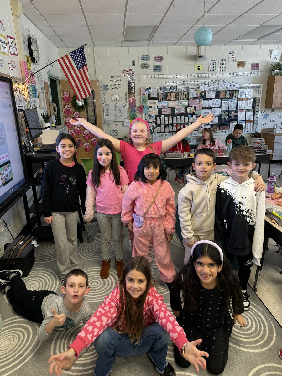 Anastasia Petridis tweet media