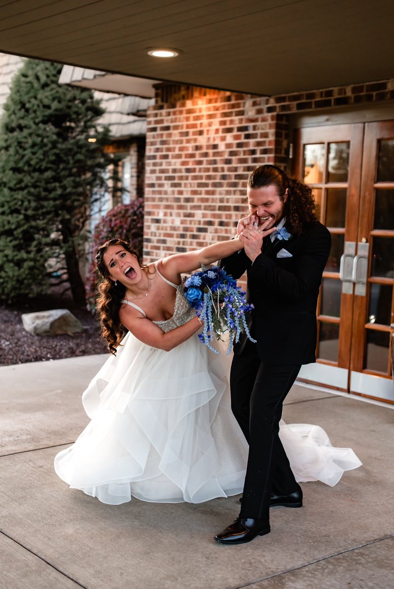 TheKtArquette's tweet image. Happy Valentine’s Day @TheAndrewPalace 🥴😘 #QueenoftheSilverScreen #LetsHaveFuN 📸: Kari Fabri