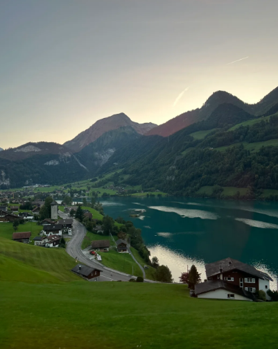 anna_lwg's tweet photo. Beautiful places always make people yearn for them https://t.co/Ryi3p3EIoS
