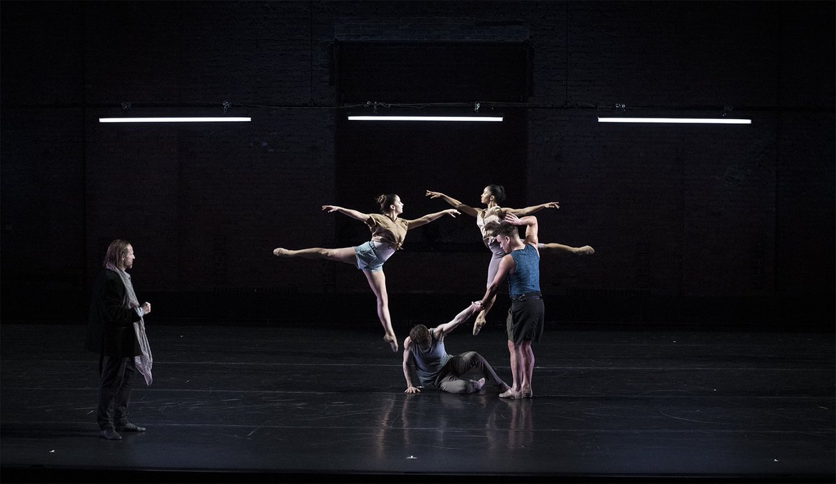 JohnQuilty's tweet photo. Gorgeous premiere of Twyla Tharp’s THE BALLET MASTER @TheJoyceTheater thru Feb. 25th
#twylatharp #santoloquasto #johnselya https://t.co/4qg1N5c4Iw