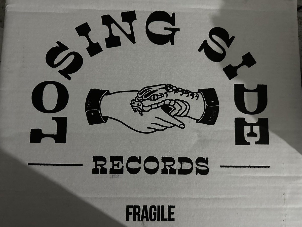 blcesq's tweet photo. @BJBarhamTweets these vinyl mailers are bad ass. Got that black and yellow in record time. https://t.co/VAyx1UXNIs