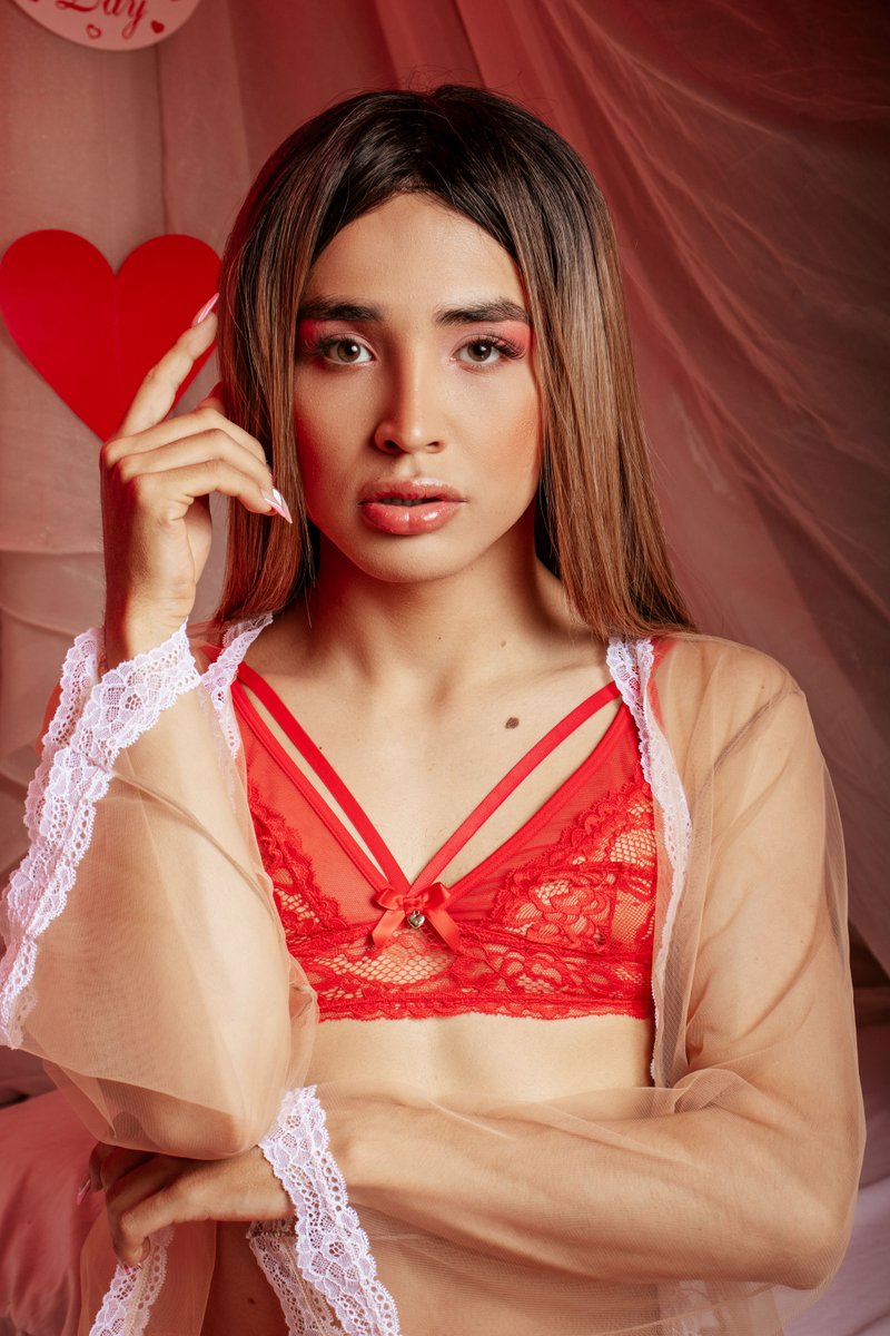 MissAntonella_'s tweet photo. ❥ Happy Valentines Day ♡
https://t.co/XMrJry7s9G --- #CAM4Valentine #CAM4
@cam4 @cam4_gay @cam4gayesp https://t.co/PgaEZAelRQ