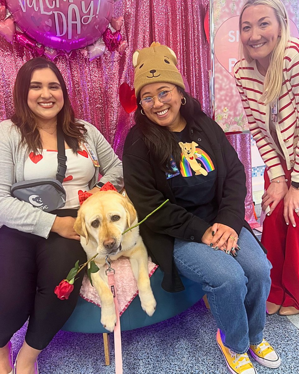 Love was in the air today at CHOC! Patients, families and staff got to hang out with Lois, enjoy some Valentine’s Day goodies and make friendship bracelets! Thank you to those who celebrated with us! ❤️