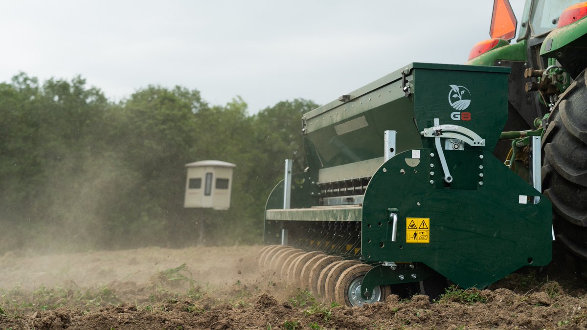 DruryOutdoors's tweet image. Feels like spring is right around the corner! 🌱 Won't be long until our G-series drills from @PHOutdoors1 start rolling! 🚜  #springthings #foodplots