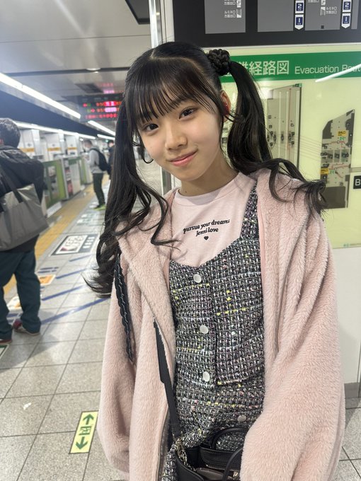 Twitterのコスプレ画像19