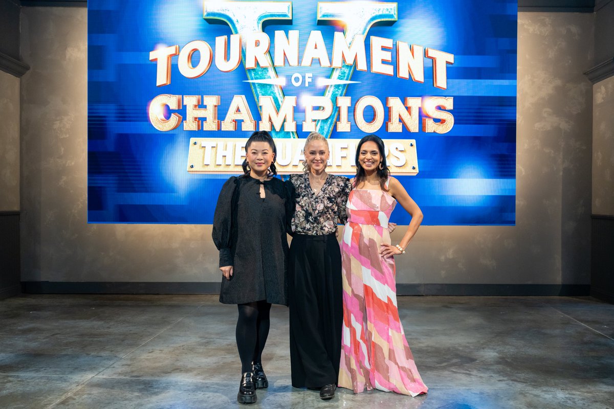 Give it up for our other three returning champs: @chefbrookew, @maneetchauhan + @meilin21! 🙌 #TournamentOfChampions