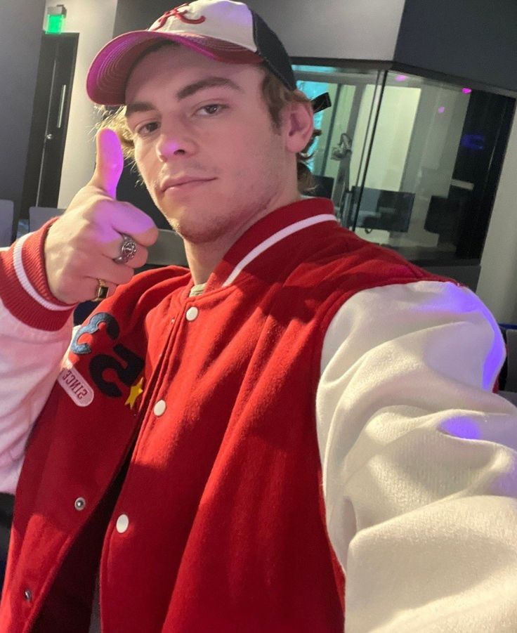 iafterglw's tweet photo. — Llegué a tiempo para #iSuperBowlRP

🏷️ @scottaccessrp y @iSuperBowlRP https://t.co/i3Q8uvtK6V