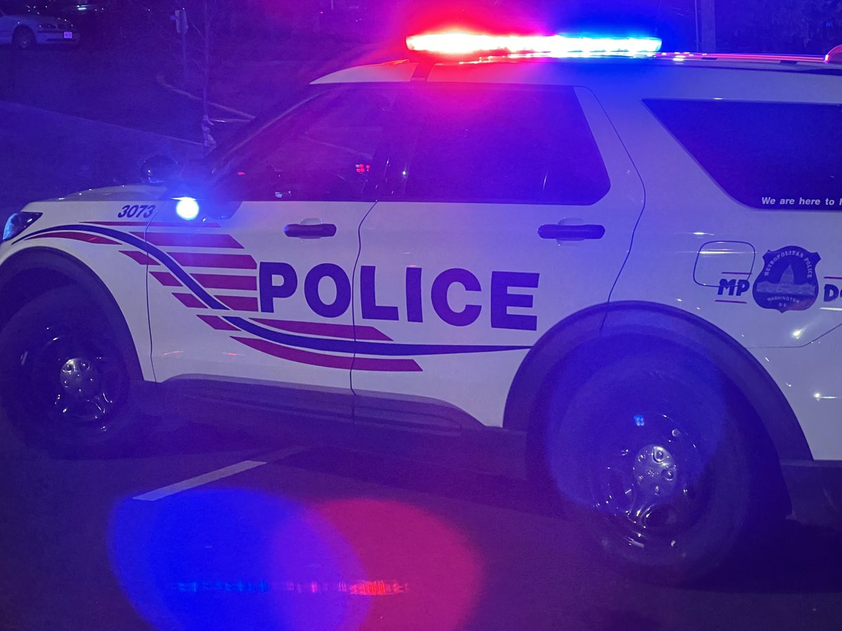 Jackie Bensen (@jackiebensen) on Twitter photo New: uptick in vehicle movement at stand-off between police and man accused of shooting 3 DC Police officers serving an animal cruelty warrant. 5000 block Hanna Pl SE. Trying to confirm if this means situation is resolved. Details TBA <a href="/nbcwashington/">NBC4 Washington</a> New: uptick in vehicle movement at stand-off between police and man accused of shooting 3 DC Police officers serving an animal cruelty warrant. 5000 block Hanna Pl SE. Trying to confirm if this means situation is resolved. Details TBA <a href="/nbcwashington/">NBC4 Washington</a>