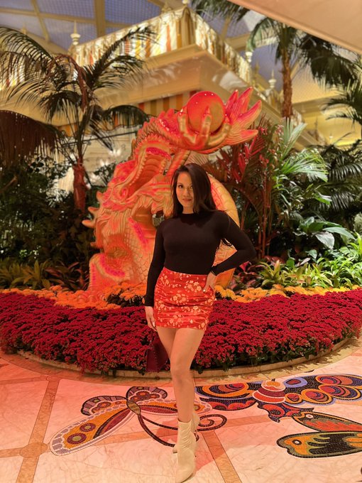 Fire energy all February 🔥❤️&zwj;🔥🐉 https://t.co/OZKYMPn3BJ