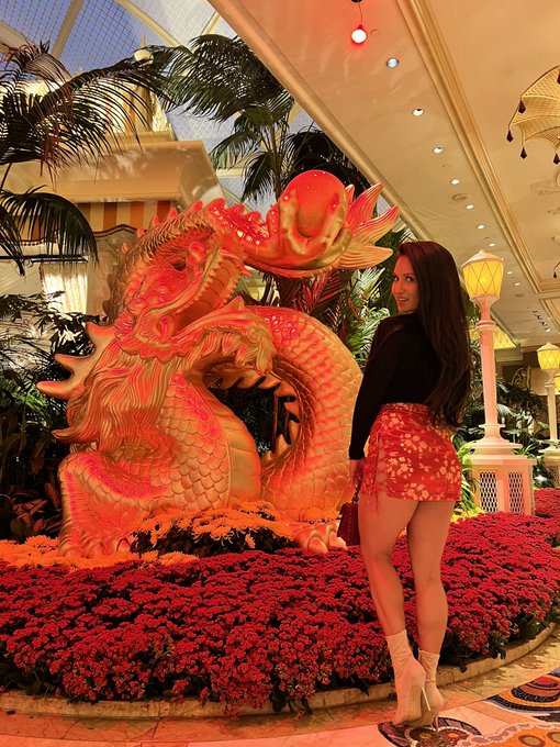 Fire energy all February 🔥❤️&zwj;🔥🐉 https://t.co/OZKYMPn3BJ