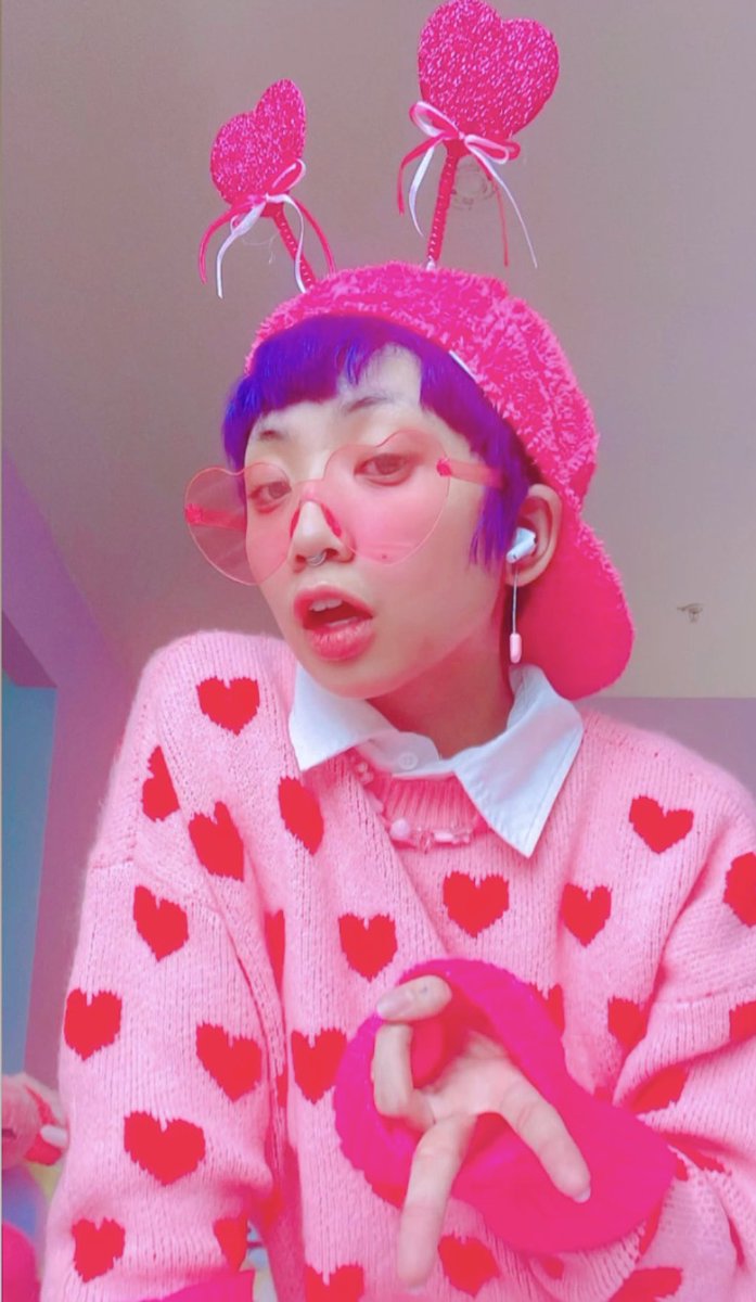 gutterkid_'s tweet photo. HAPPY VALENTINE’S DAYYYYY 💘💘 https://t.co/Iy7d2KtesL