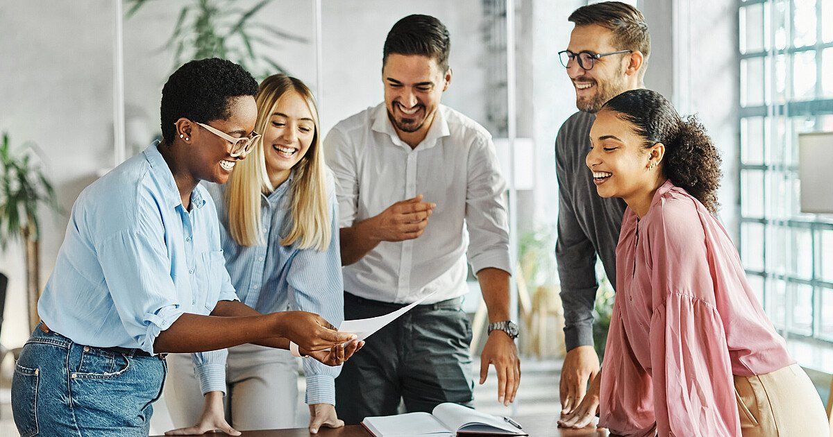 Eine gute Teamkultur ist die Grundlage für eine motivierende und effektive Zusammenarbeit. Was genau gehört zur Teamkultur und wie kann sie proaktiv verbessern? buff.ly/3O35Akb
