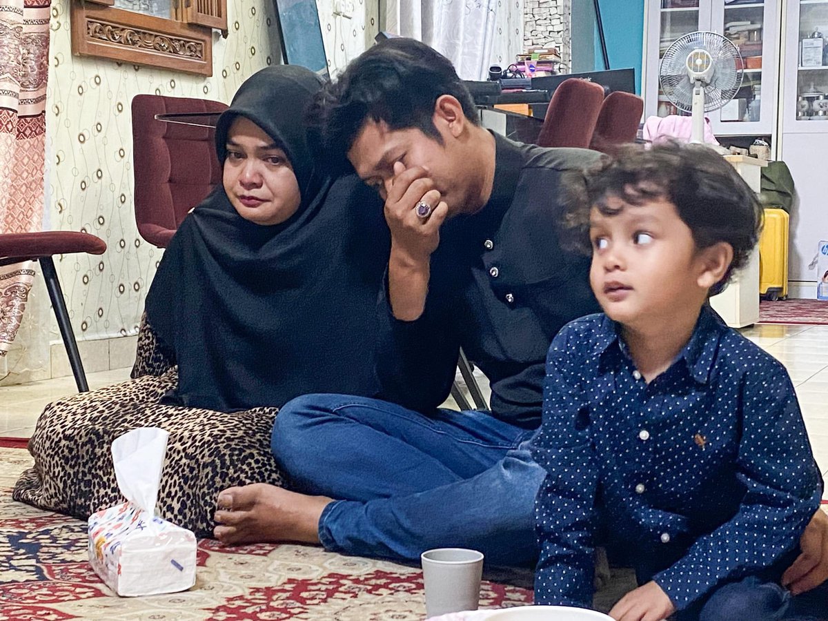 Ebit Lew tweet media