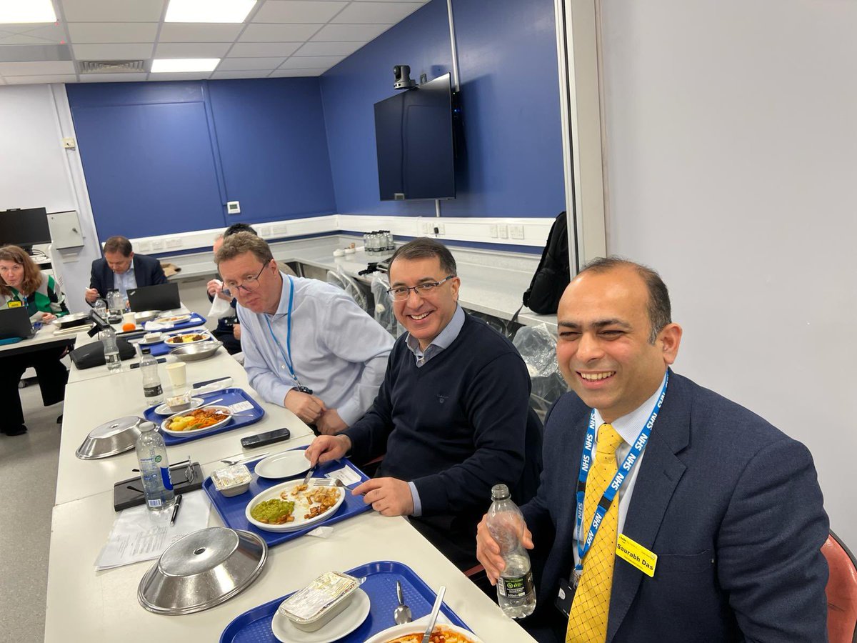 CHS_Chair's tweet photo. @croydonhealth Board members got to experience patient food this week! The smilies on our faces and the empty plates afterwards is testament to the quality of the food provided. Thank you to the catering team for the excellent service to both staff and patients https://t.co/7u6HhSRNIj