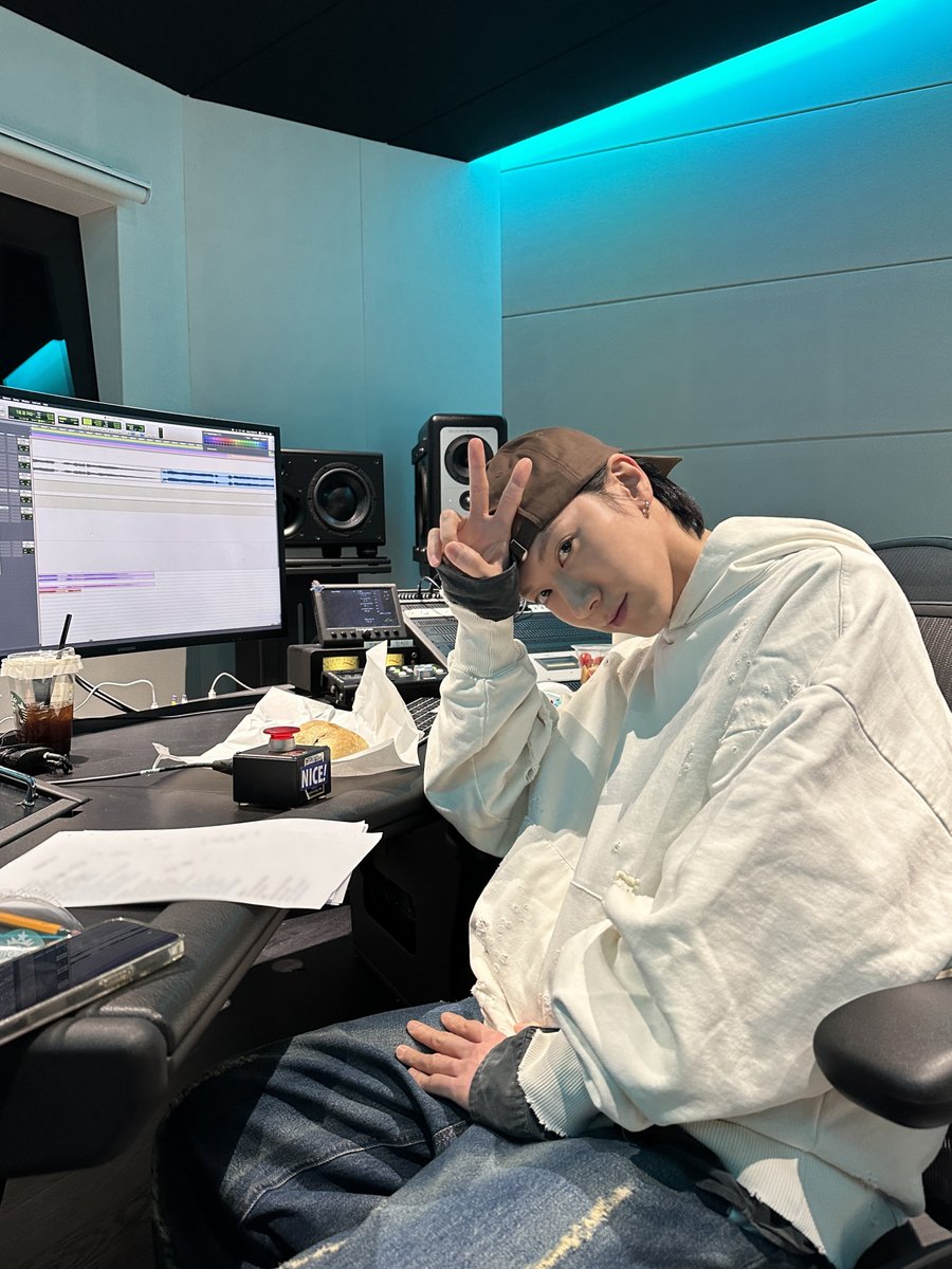 NCT tweet media