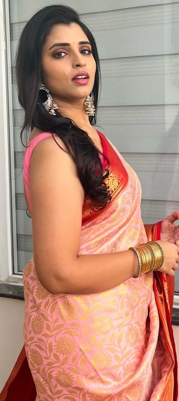 GGW8VjDX0AIPGcG?format=jpg&name=large