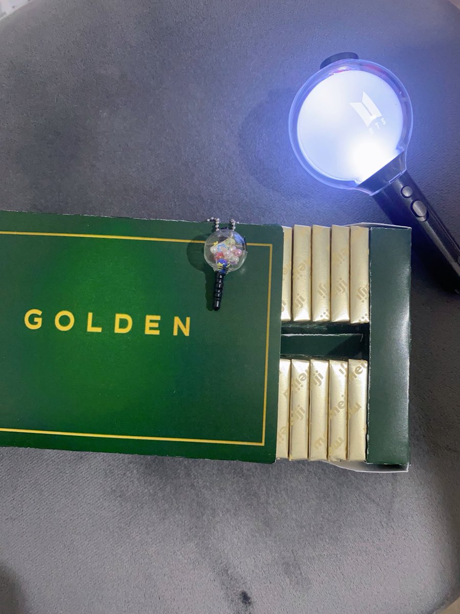 ohyung1995's tweet photo. GOLDENチョコ⸝⸝⸝♡
テテ72.5キロ達成㊗️ https://t.co/9SEtYiSqDK