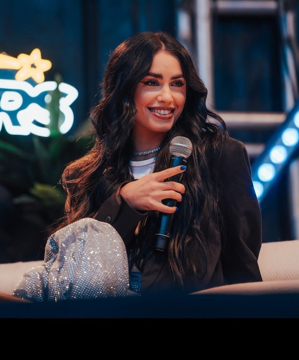 vivalalicarajoo's tweet photo. SIGAMOS QUE SOMOS TT FANDOM DALEEE 

CON LALI NO 
VIVA LALI CARAJO https://t.co/hZFBMkfVYi