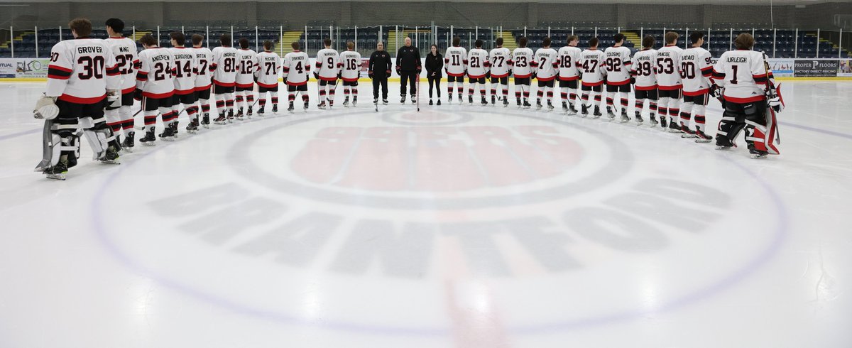 ojhlimages's tweet photo. Coach Joslin and Coach Daley and I go back a long way it was a pleasure to spend some time with the 99ers today. @OJHL99ers https://t.co/5KtqImlTWf