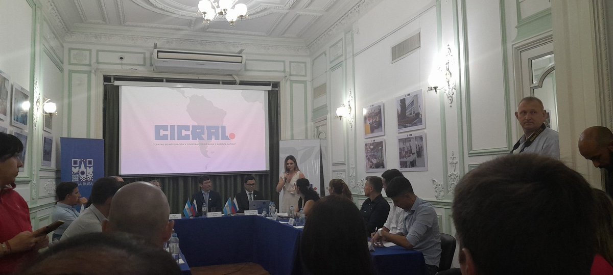 marcechiaradia's tweet photo. En el lanzamiento del Centro de Integración y Cooperación  de Rusia y América Latina CICRAL #Rusia #AmericaLatina https://t.co/iJUdWqFyMe