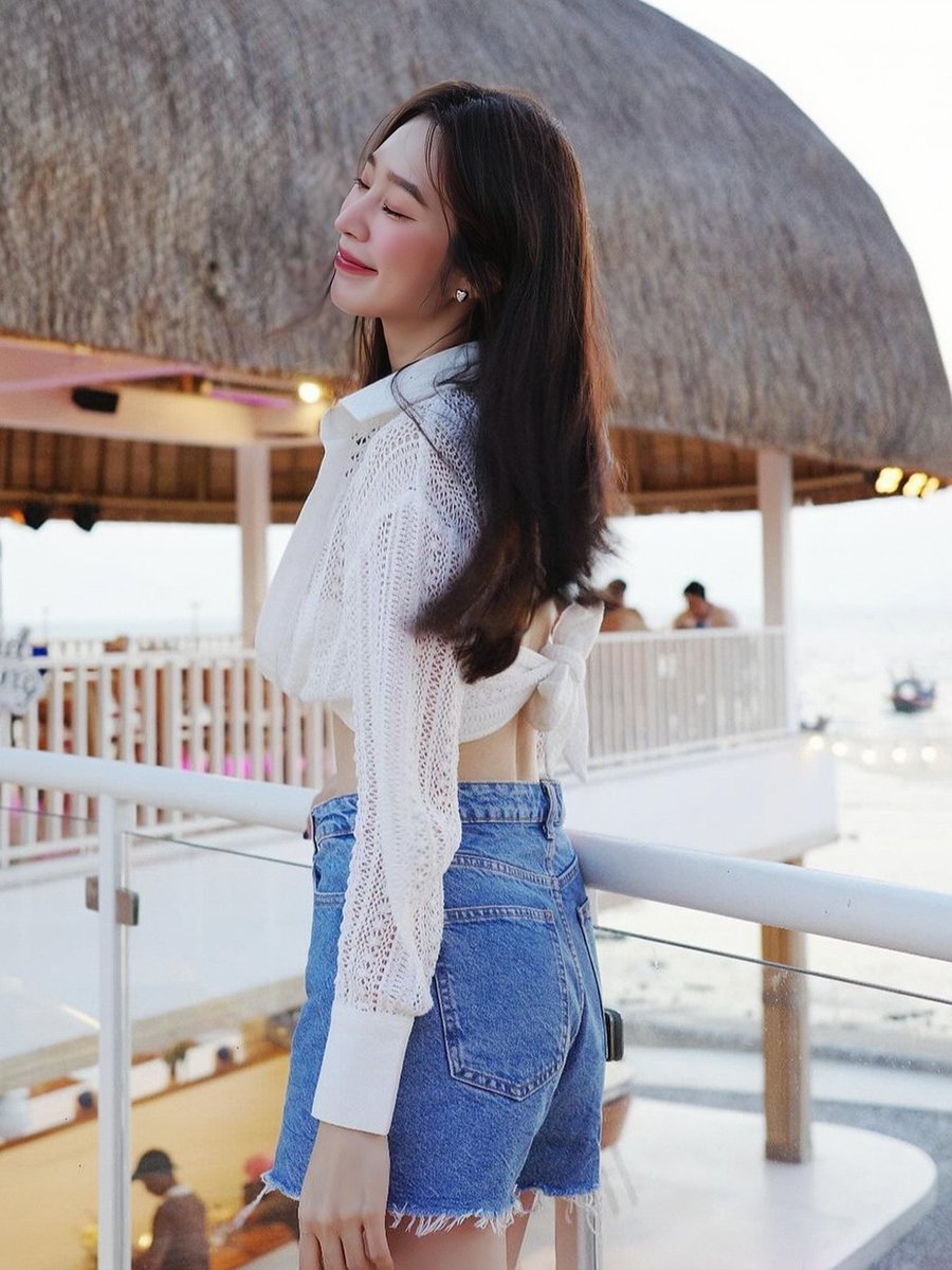 adcd52's tweet photo. ฐิสา วริฏฐิสา 
  #นักเเสดงมากฝีมือ #ดาราไทย #ขาวสวยเเบบเกาหลี #น่ารักเซ็กซี่ #ห้ามเม้นหยาบ https://t.co/g9AYBcQGFE