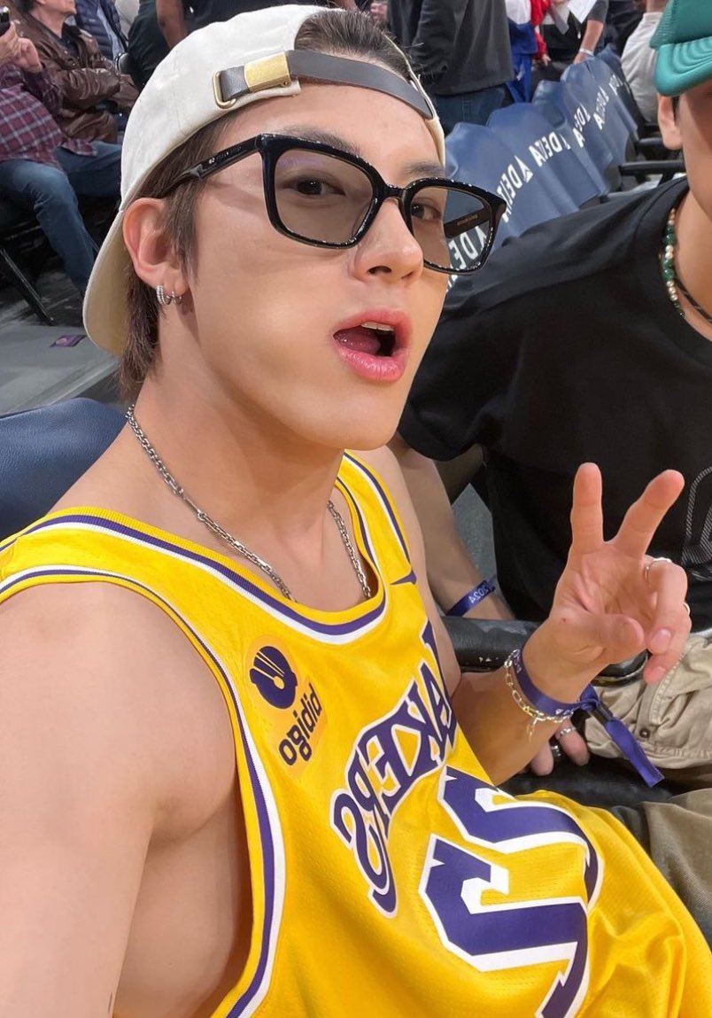 ev_eric_lasting's tweet photo. 고마워 손영재❤️ 생일축하했다💖🤭 https://t.co/1zkRjfb6st