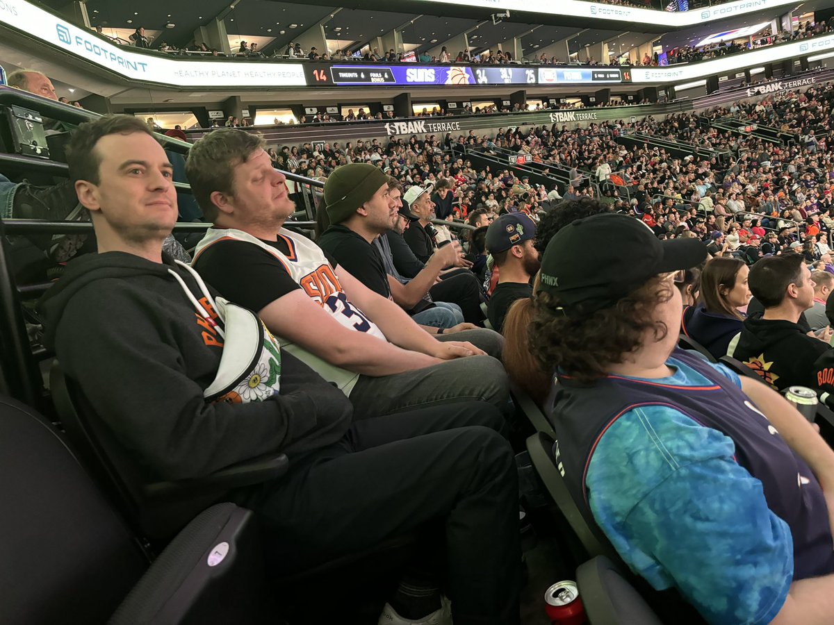 Crysthedoula's tweet photo. Everyone watching this “game” with so many questions.
@PHNX_Suns postgame’s gonna be something
#PHNXtakeover https://t.co/9rAHRgvot2