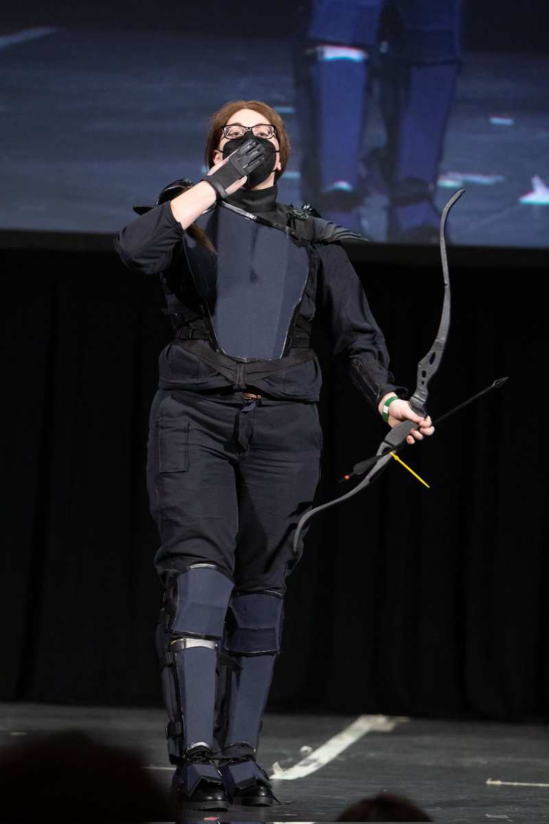 yub_yub_cosplay's tweet photo. First look at the Mockingjay! Gotta do some mild tweaks and add the quiver, but she's done!
Cosplay made and worn by me.
#Mockingjay #TheHungerGames #HungerGamesCosplay #KatnissEverdeen #Katniss #GirlOnFire #TheMockingjayLives https://t.co/kRnWC5qxlO