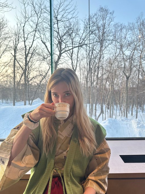 It's tea time ❤️❤️❤️ Come join me on my travels 🥰  Link in the comments https://t.co/p7clatzJeR