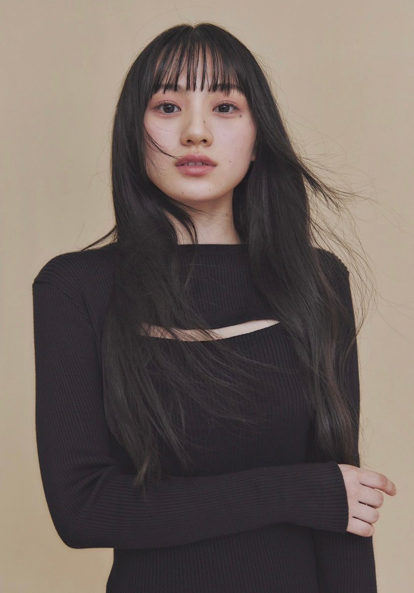 乃木坂46池田瑛紗・川崎桜・冨里奈央、至高のシンプル美✨ 5期生写真集