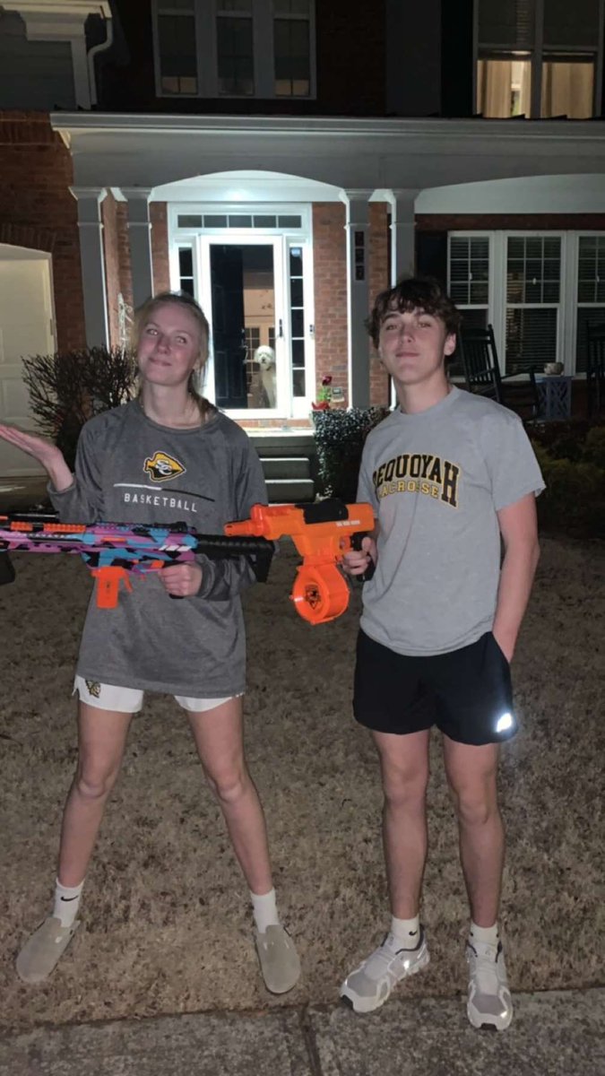 semon_demons's tweet photo. Hayden and the boys are buzzin🐝🐝 he’s going for the squad wipe for ava;) (5,1)@shsnerf2024 https://t.co/jA3H72k3dd