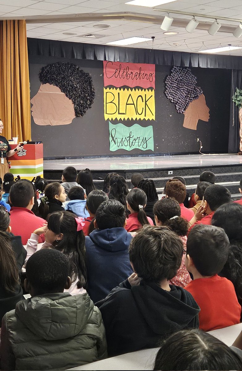 Link Elementary School Celebrating Black History #BlackHistoryMonth
@LES_Spring #WeAreSpring @SpringISD_Super @TangyStith @sstrubha @PashDavis  #Unstoppable