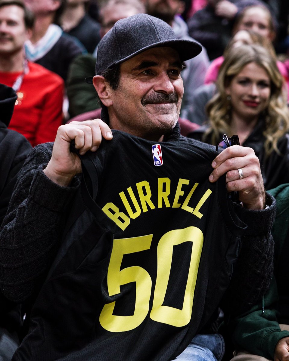 Happy Valen-Birth-Sary, Ty Burrell 💜

#TakeNote