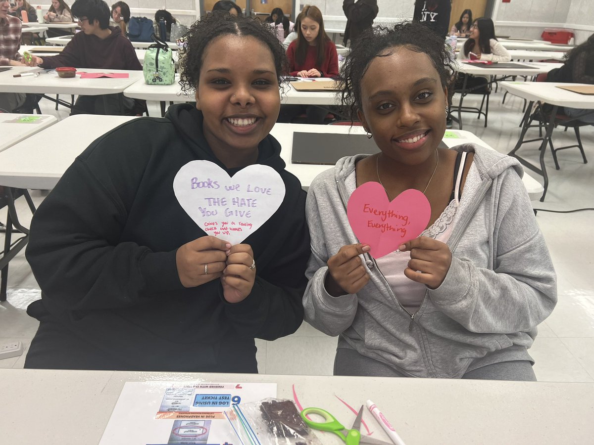 ms_englund's tweet image. NEHS celebrates Valentine’s Day by making “Books We Love” decorations to put on English classroom doors! @AnnandaleAtoms
