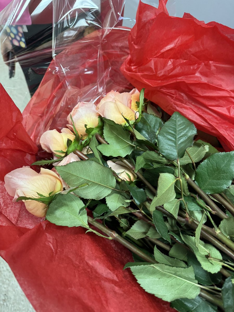 Happy #ValentinesDay from the staff of <a href="/nyphospital/">NewYork-Presbyterian</a> - day full of love, laughter and lots of roses 🌹
