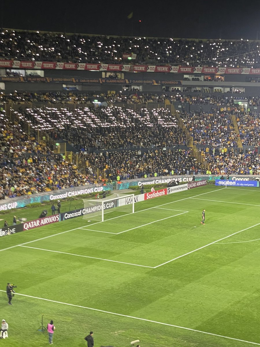 So much Valentine’s Day ❤️❤️❤️ for the  <a href="/WhitecapsFC/">X - Vancouver Whitecaps FC</a>, who were in #Monterrey tonight, playing <a href="/TigresOficial/">Club Tigres 🐯</a>, in round 1 of <a href="/TheChampions/">Concacaf Champions Cup</a>. The outcome wasn’t exactly what #Vancouver fans wanted, but the game was fiercely fought. 

¡Buena suerte a los Tigres en la próxima ronda!