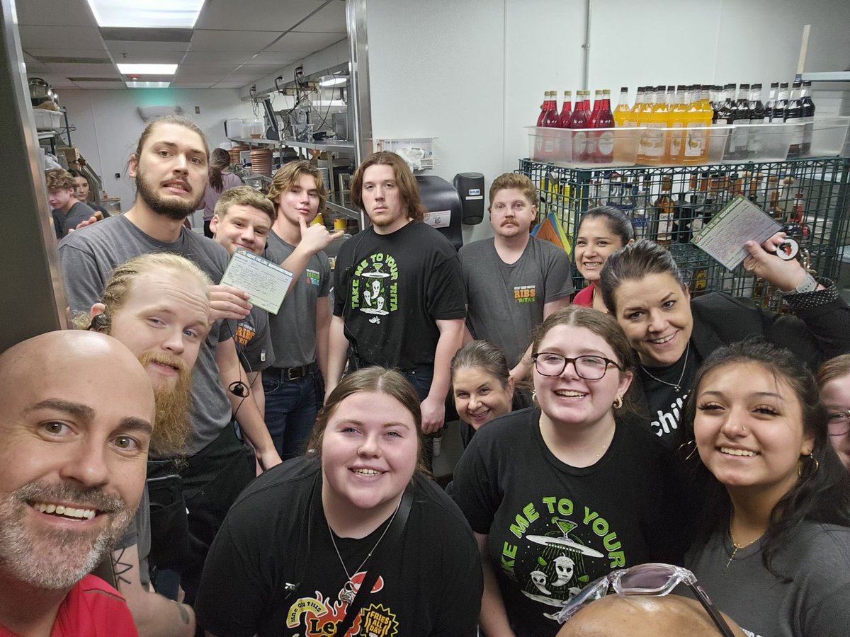 Kim Tyson Grego (@kimberlytg) on Twitter photo Busy & fun night playing restaurant with the Chili’s Prosper Team! They were rocking it!! #chilislove 🫶🌶️s❤️ <a href="/hsteveoh13/">Steve Hendricks</a> <a href="/bobthetomato_99/">Luke Wilson</a> Busy & fun night playing restaurant with the Chili’s Prosper Team! They were rocking it!! #chilislove 🫶🌶️s❤️ <a href="/hsteveoh13/">Steve Hendricks</a> <a href="/bobthetomato_99/">Luke Wilson</a>