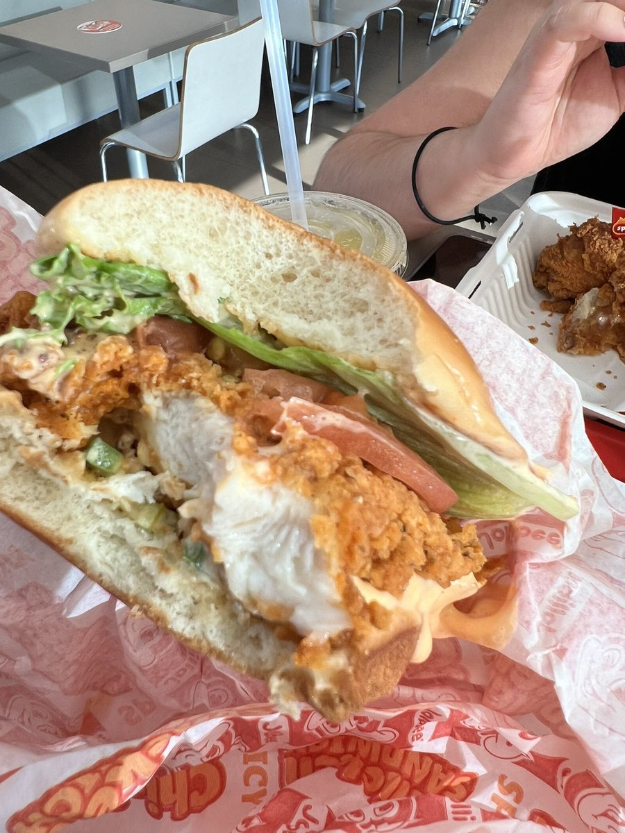 I’m telling you. Jollibee spicy chicken deluxe