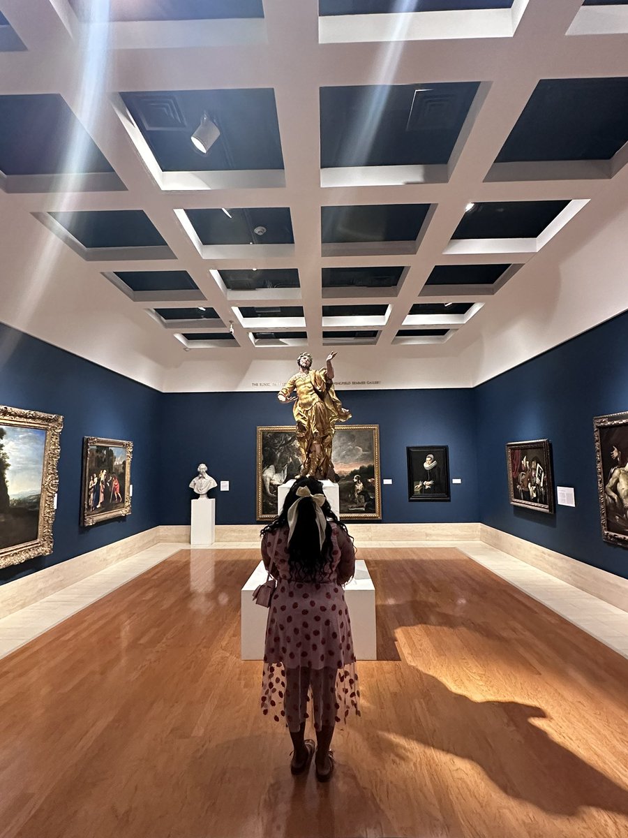MenIDontTrustt's tweet photo. My boyfriend took the prettiest pictures of me at an art museum today. I hate that I didn’t wear my heels but still cute. #cummerartmuseum #Jacksonville https://t.co/zNNFofPMRF