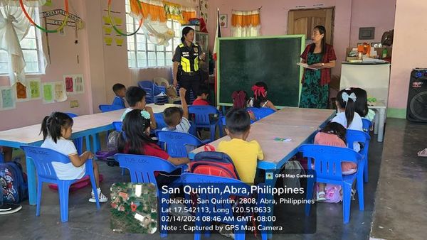 PnpAbra's tweet photo. Lectured regarding Anti-Bullying to the pupils of Barangay Pobacion Child Development Center
#𝘽𝙖𝙜𝙤𝙣𝙜𝙋𝙞𝙡𝙞𝙥𝙞𝙣𝙖𝙨
#𝙏𝙤𝙎𝙚𝙧𝙫𝙚𝘼𝙣𝙙𝙋𝙧𝙤𝙩𝙚𝙘𝙩
#𝙎𝙀𝙍𝘽𝙄𝙎𝙔𝙊𝙉𝙂𝙉𝘼𝙂𝙆𝘼𝙆𝘼𝙄𝙎𝘼 https://t.co/Hv2kXfyeBz