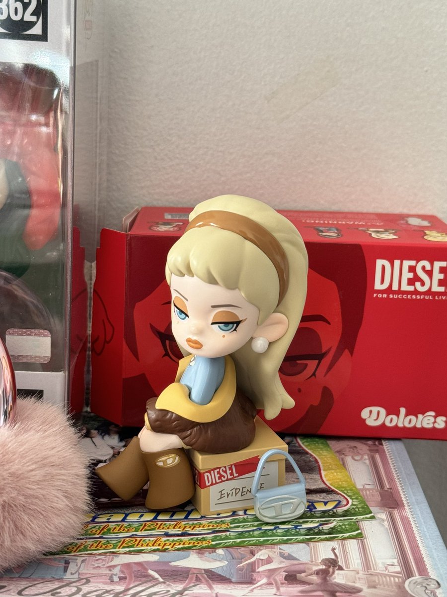 nabikitz's tweet image. wts lfb diesel x dolores - toffee brown
⤷ php 650
⤷ can trade to aurora pink !

➶ mint condi
➶ with bnf; complete inclusions
➶ payo prio
➶ can sdd / ggx / meet up
➶ loc: ust

𝘵𝘢𝘨𝘴 ! wtt wtb dolores diesel aurora pink sonny angel hirono skullpanda snoopy sanrio smiski