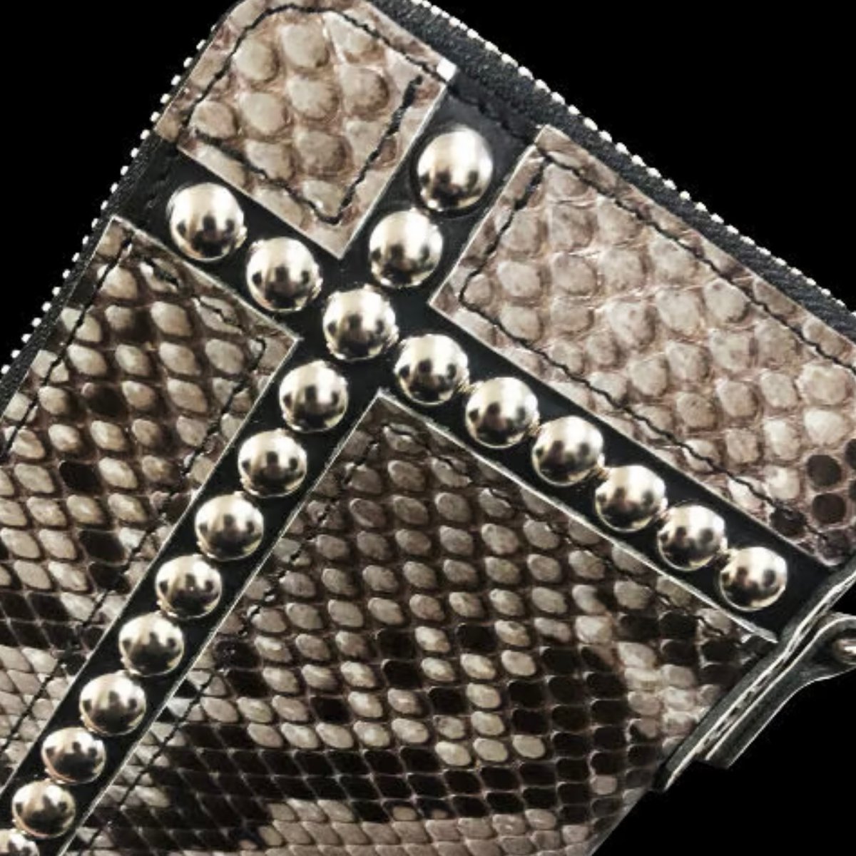 Build_Clothing's tweet photo. Build Snake Skin Long Wallet
https://t.co/MNgQfnGqOx
#buildclothing #wallet #leatherwallet #leather #snake #snakeskin #python #pythonskin #γγ«γγ―γγΌγΈγ³γ° #γ¦γ©γ¬γγ https://t.co/efui8R4ocy