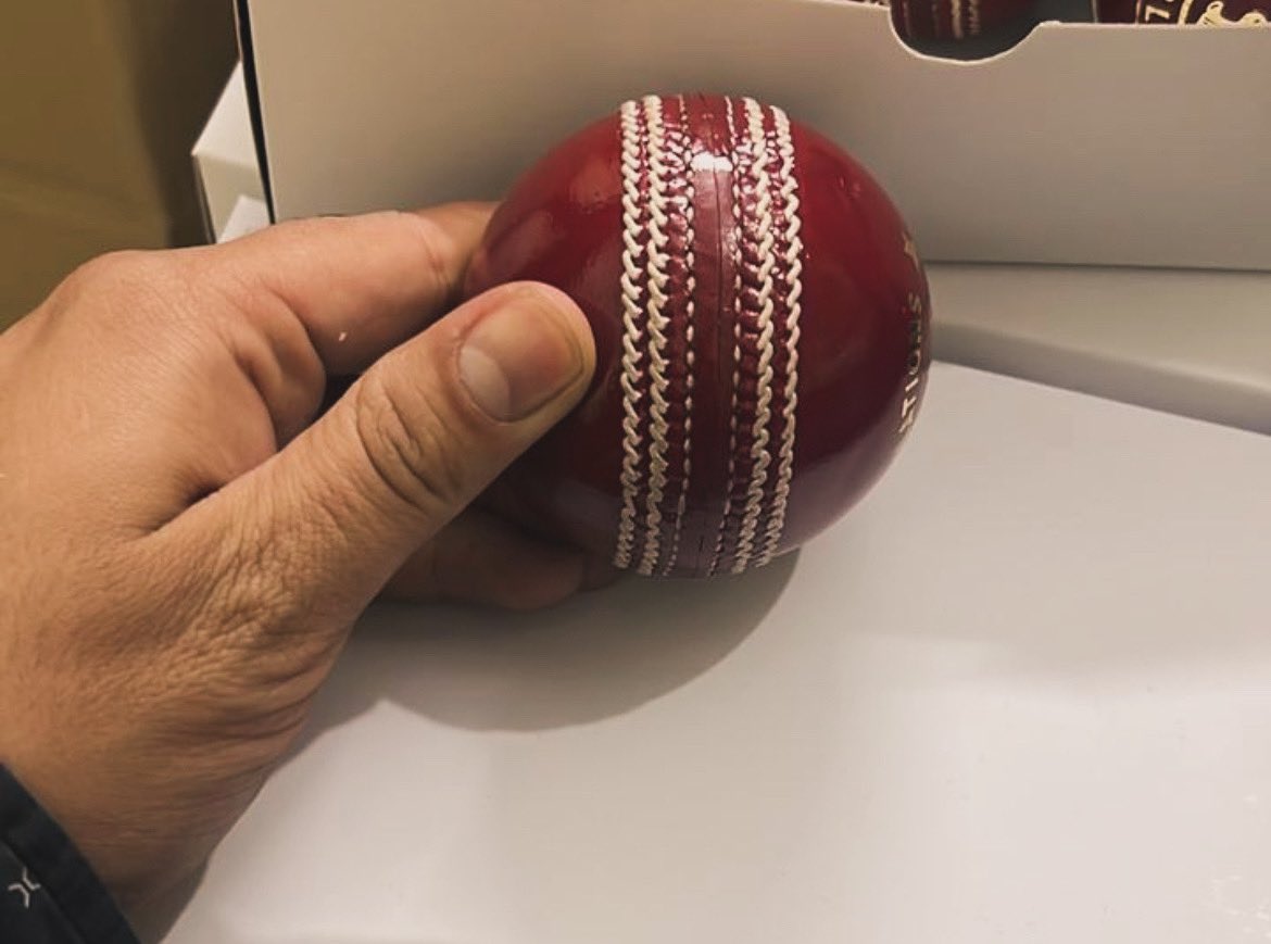 Safe and Sound Industries Traditional Red Cricket Balls 
#cricketball #safeandsoundindustries 
#cricketballs #cricketgears #cricketgear #cricketequipment #cricketequipments #cricketaustralia #australiacricket #australiacricketteam #sydneycricketground #newzealandcricketteam #new